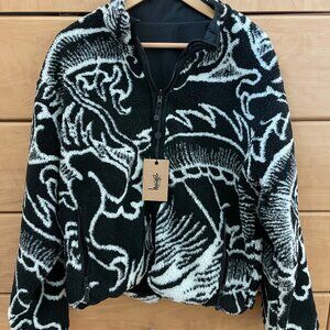 Stussy Dragon Reversible Sherpa Jacket  -- Men's SMALL -- NWT